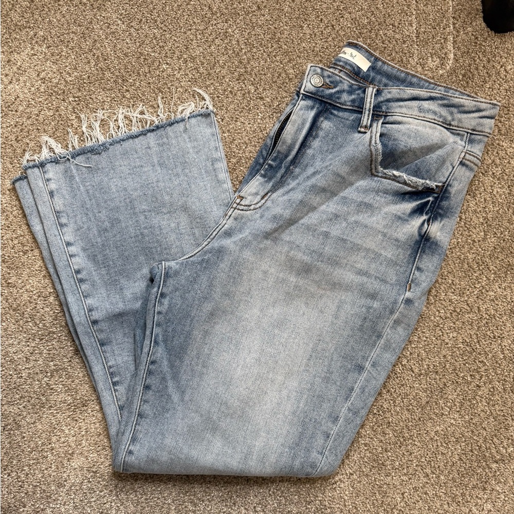 The Cropped Flare Out Jean